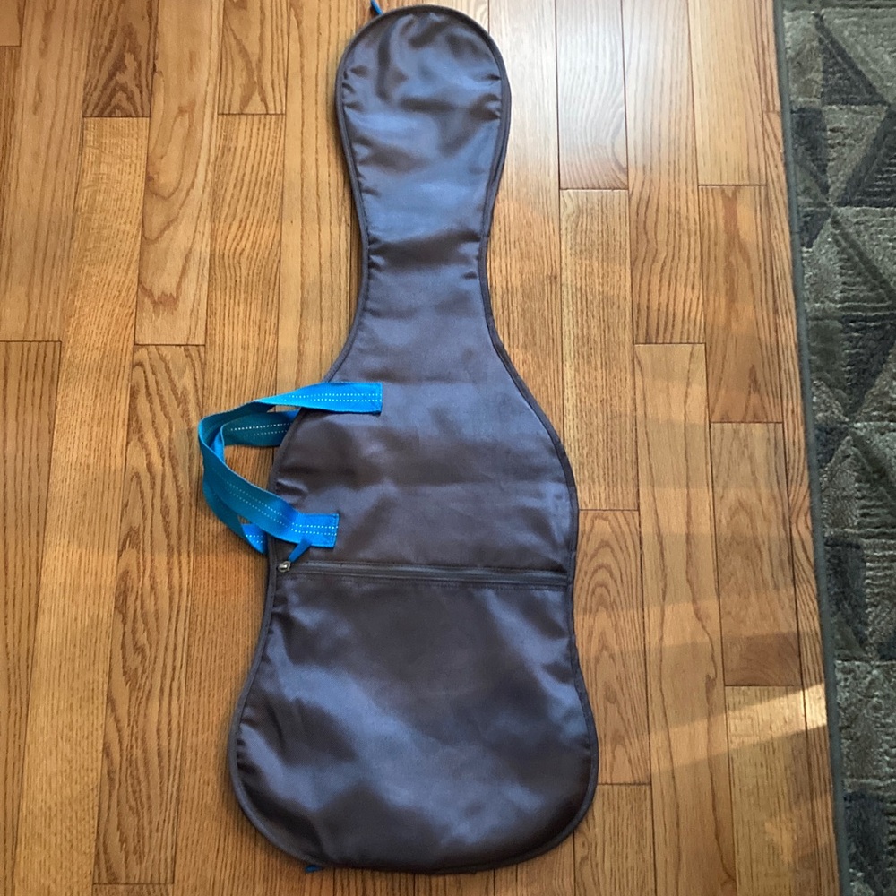 PB Teen gray Guitar Bag with Blue Straps